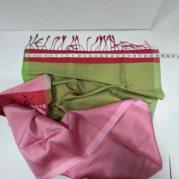 Unique Beautiful Lilac/Sage Silk Scarf - 80" x 24" - NEW in Bag. - Picture 5 of 9